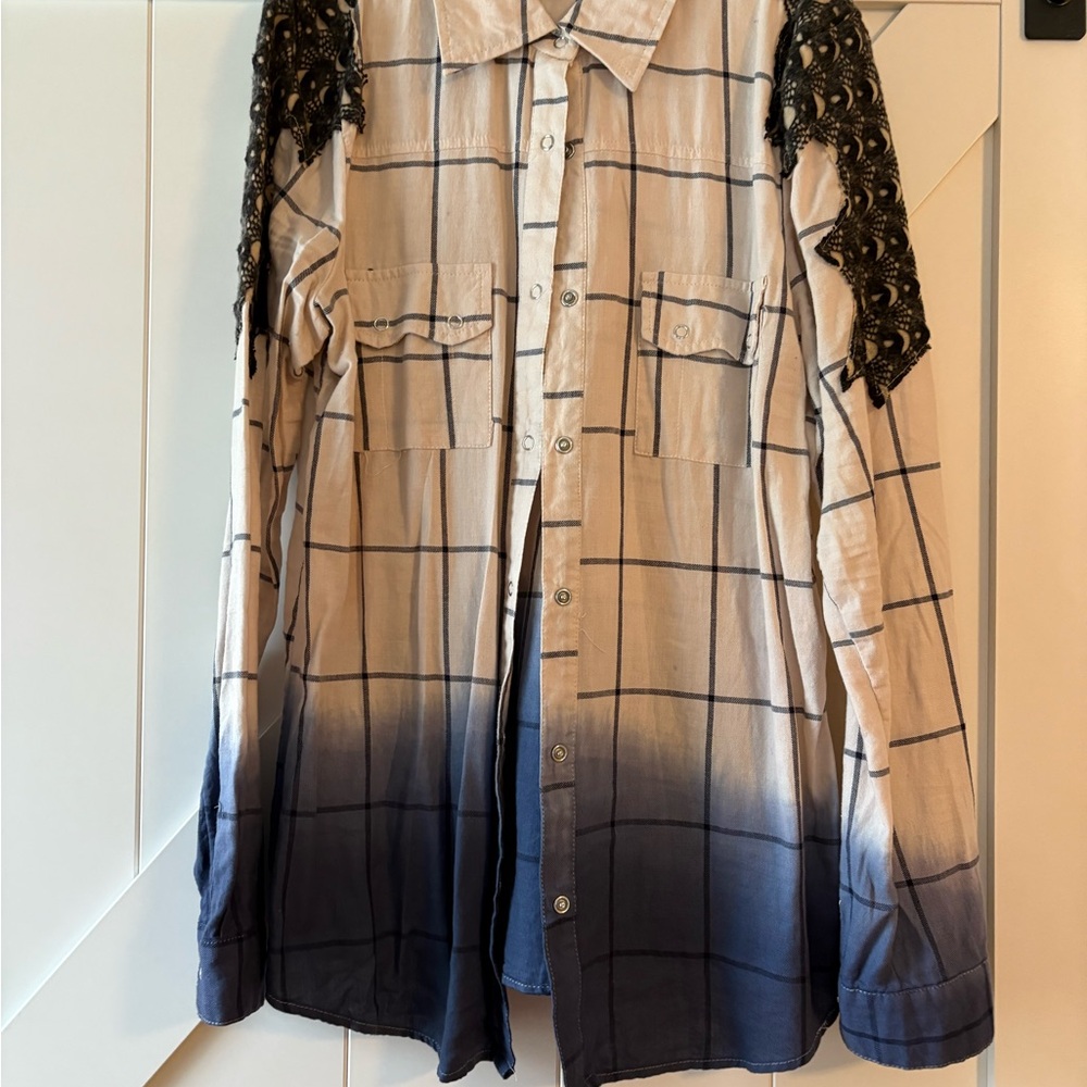 Plaid Ombre Button-Up Shirt with Lace Shoulders